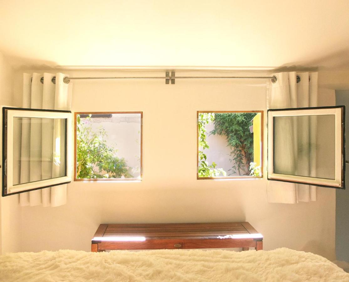 La Maison Jaune Sete Bagian luar foto