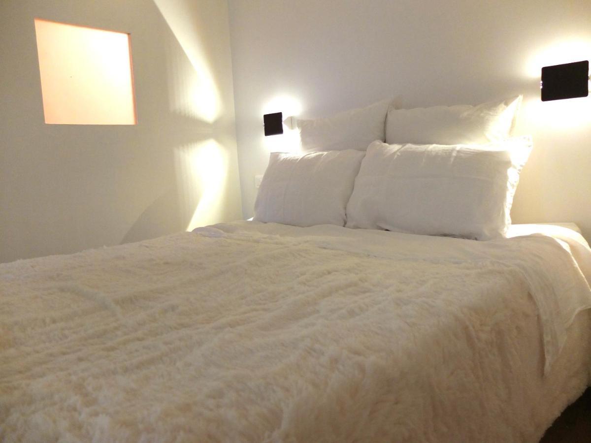La Maison Jaune Sete Bagian luar foto